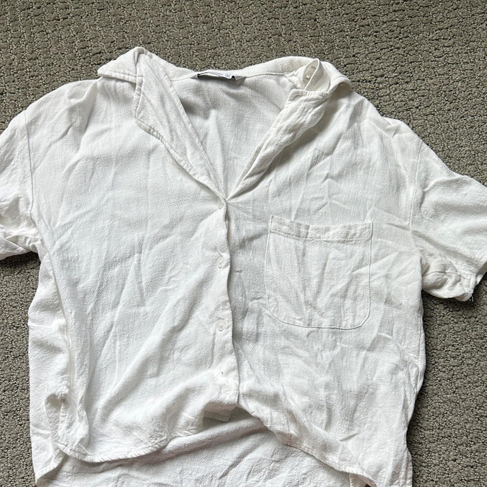 Stradivarius White Button-Down Shirt